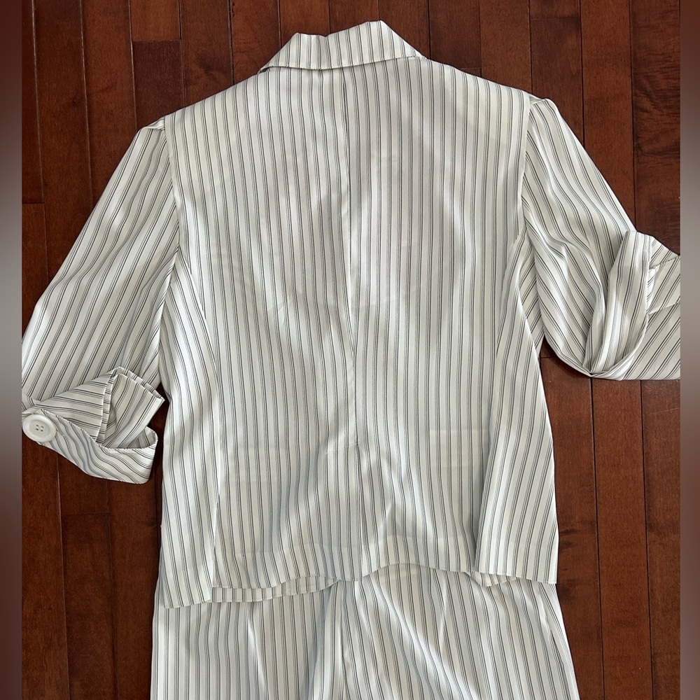 Vintage 90’s Gabriella Skye White & Black Striped Women's Pantsuit Size 10 - Picture 13 of 16